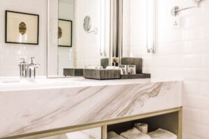 factors affecting bathroom remodel cost