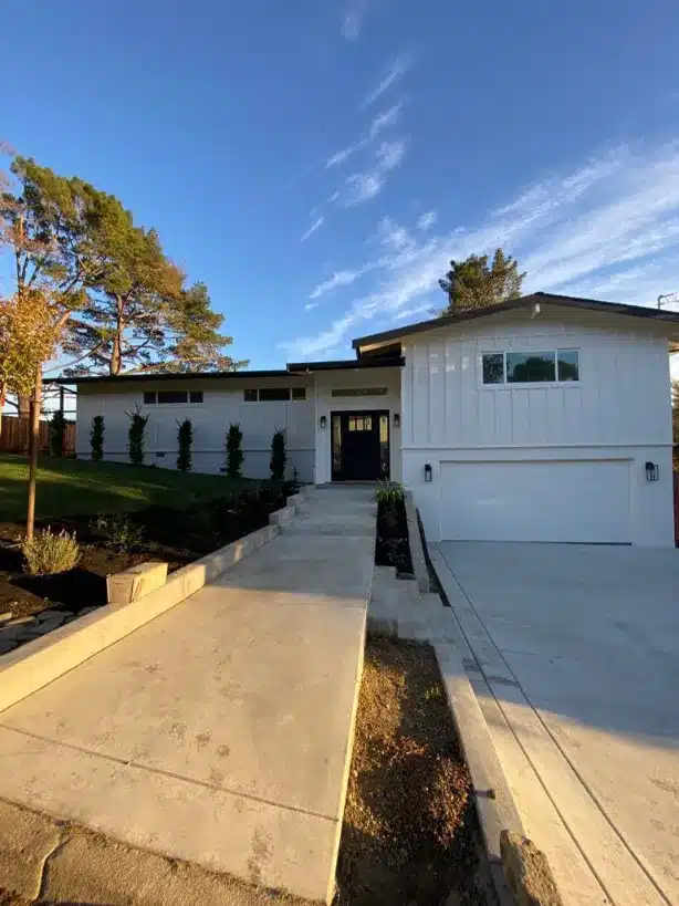 house foundations shown off